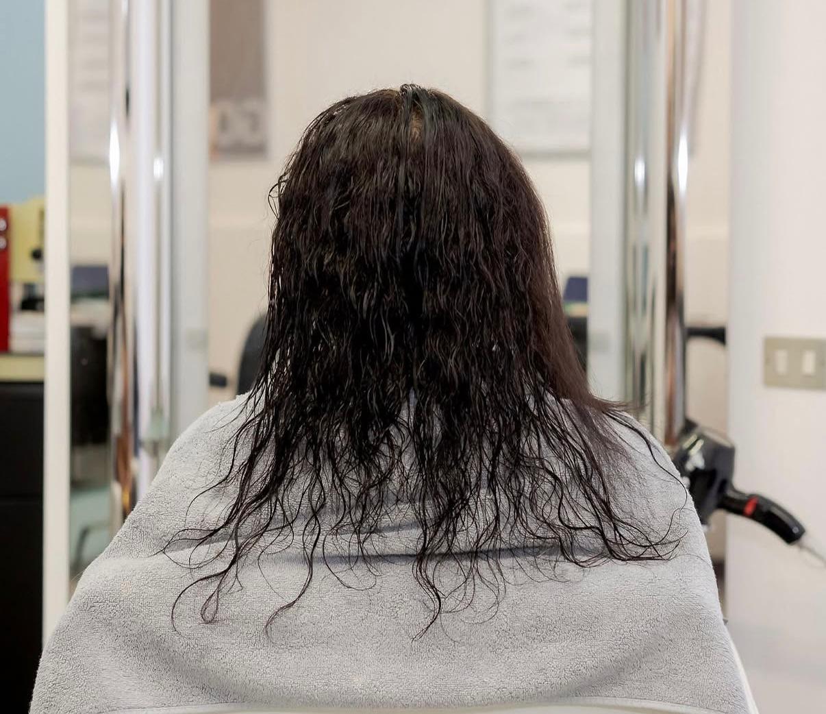 Prima dell'extension capelli metodo cucito